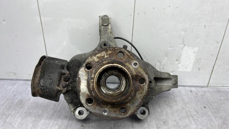 Fusee avant droit RENAULT LAGUNA 3 PHASE 1 COUPE Diesel