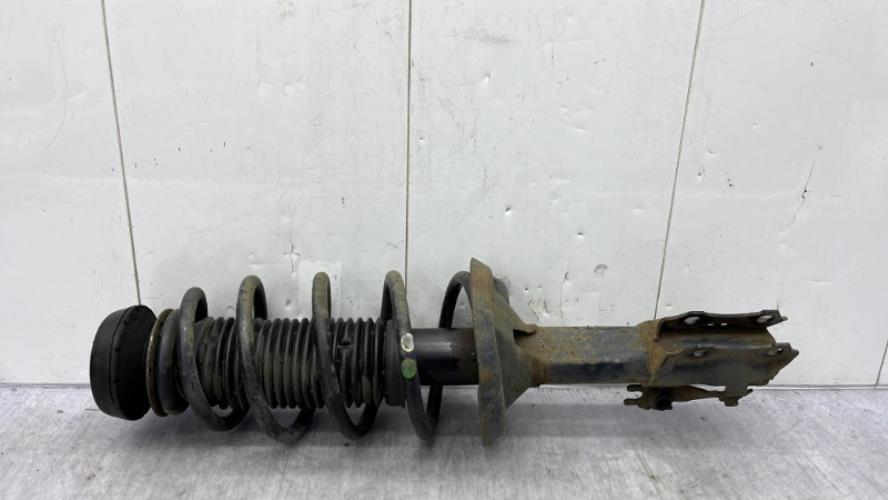 Amortisseur avant gauche VOLKSWAGEN GOLF 3 Essence