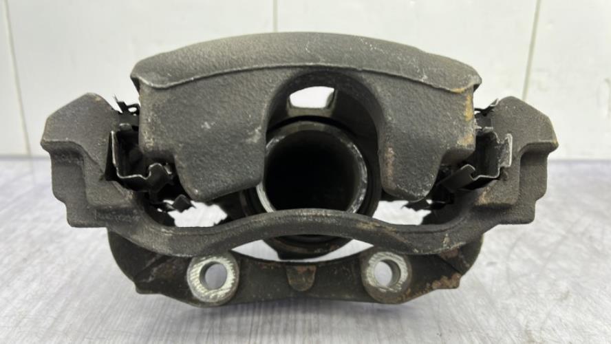 Etrier avant droit (freinage) CITROEN C4 CACTUS Diesel