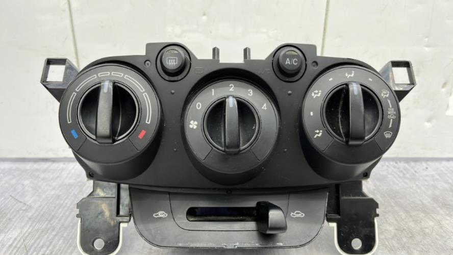 Commande chauffage MAZDA 2 2 PHASE 1 Essence
