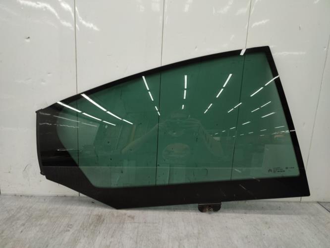Vitre arriere droit CITROEN DS4 PHASE 1 Diesel