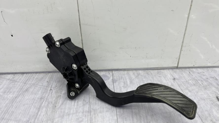 Pedale d'accelerateur MAZDA 2 2 PHASE 1 Essence