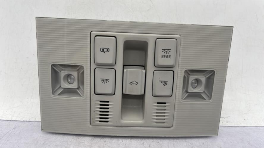 Eclairage de plafonnier VOLKSWAGEN TOURAN 3 Diesel
