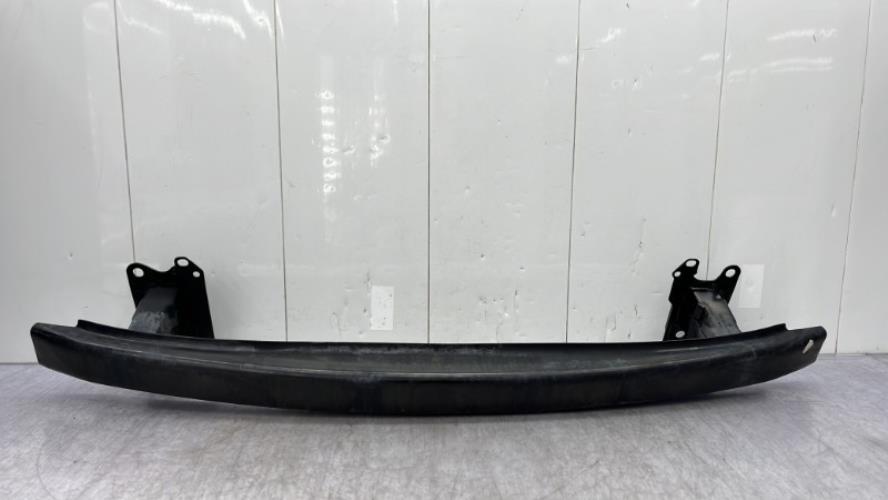 Renfort pare choc avant (traverse) VOLKSWAGEN POLO 4 PHASE 2 Diesel