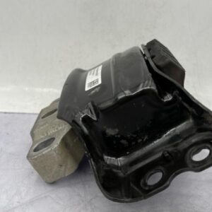 Support moteur gauche VOLKSWAGEN TOURAN 3 Diesel