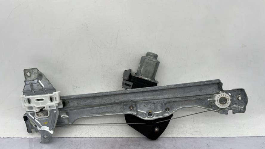 Leve vitre electrique arriere gauche CITROEN C4 2 PHASE 1 Diesel