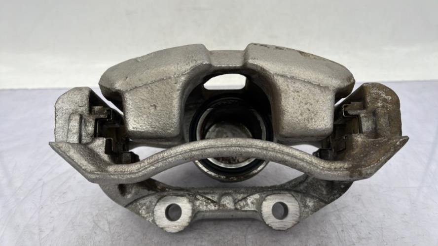 Etrier avant droit (freinage) PEUGEOT 208 2 PHASE 1 Electricité