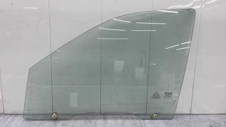 Vitre avant gauche HYUNDAI SANTA FE 1 Diesel