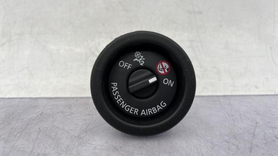 Commande de condamnation air bag DACIA SPRING PHASE 1 Electricité