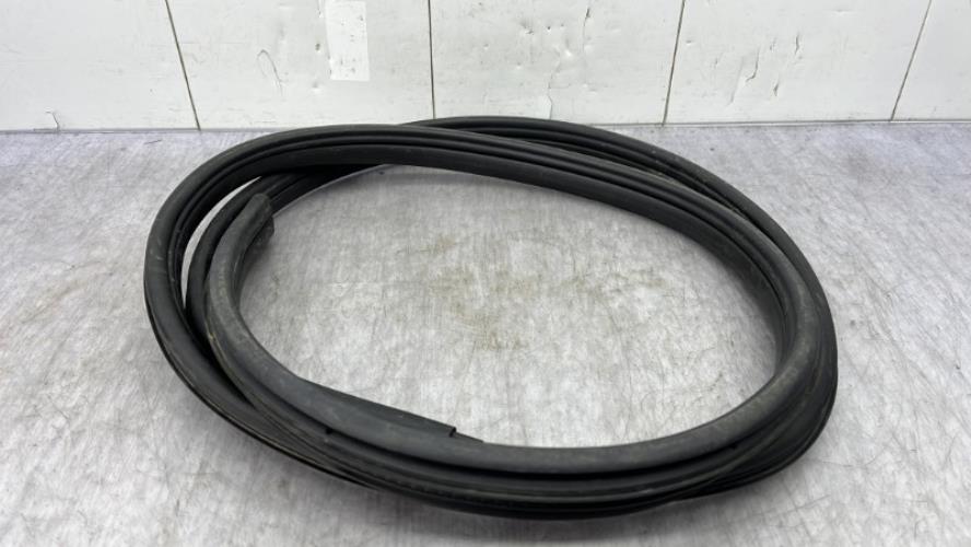 Joint de porte arriere gauche DACIA SPRING PHASE 1 Electricité