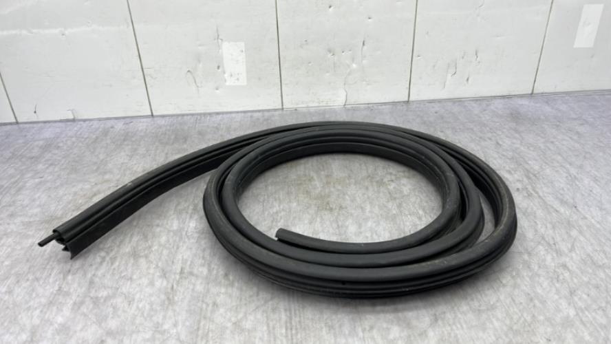 Joint de porte arriere droite DACIA SPRING PHASE 1 Electricité