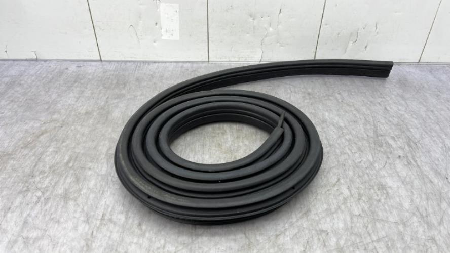 Joint de porte arriere gauche DACIA SPRING PHASE 1 Electricité