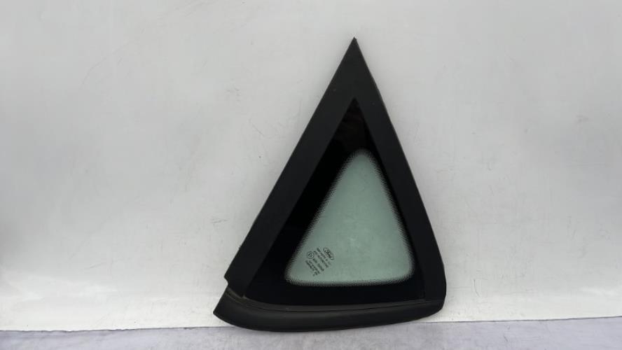 Custode arriere gauche FORD FIESTA 6 PHASE 1 Diesel