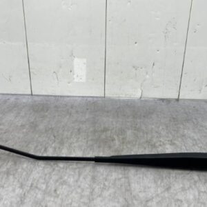 Bras essuie glace avant droit VOLKSWAGEN GOLF 7 PHASE 1 Essence