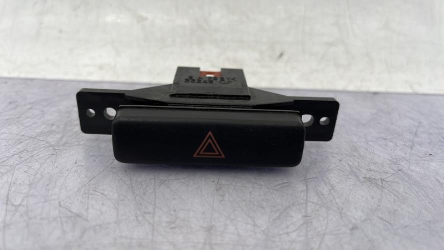 Bouton de warning SUZUKI GRAND VITARA 2 PHASE 1 Diesel