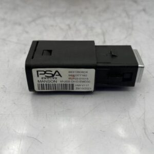 Prise port USB PEUGEOT 2008 2 PHASE 1 Diesel