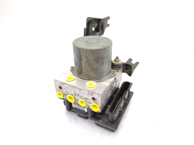 Bloc ABS (freins anti-blocage) RENAULT CLIO 3 PHASE 1 Diesel