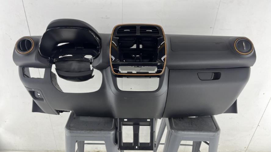 Tableau de bord DACIA SPRING PHASE 1 Electricité