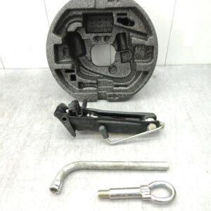 Cric (Ensemble depannage) SKODA FABIA 2 PHASE 1 Essence