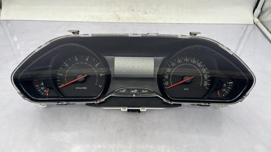 Compteur PEUGEOT 208 1 PHASE 1 Essence