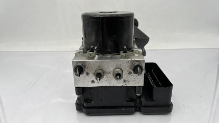 Bloc ABS (freins anti-blocage) FORD FOCUS 3 PHASE 1 Diesel