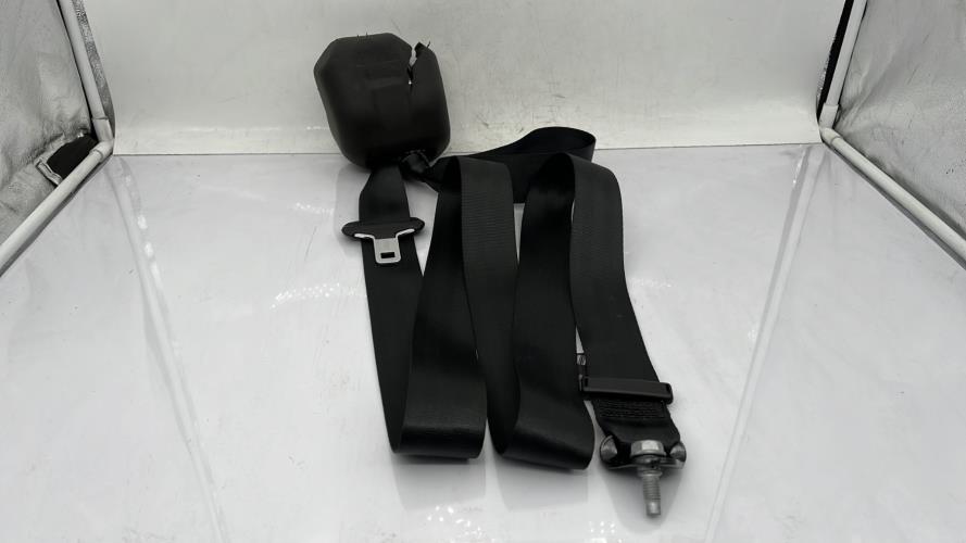 Ceinture arriere gauche CITROEN C3 2 PHASE 2 Essence