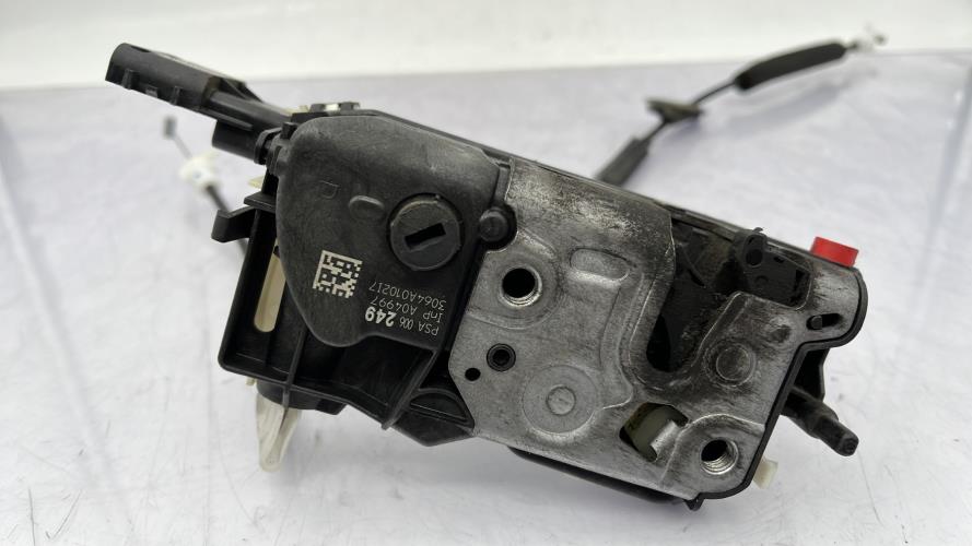 Serrure arriere droit CITROEN C3 2 PHASE 2 Essence