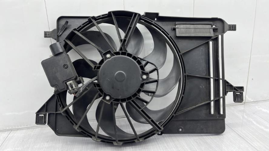 Moto ventilateur radiateur FORD FOCUS 3 PHASE 1 Diesel