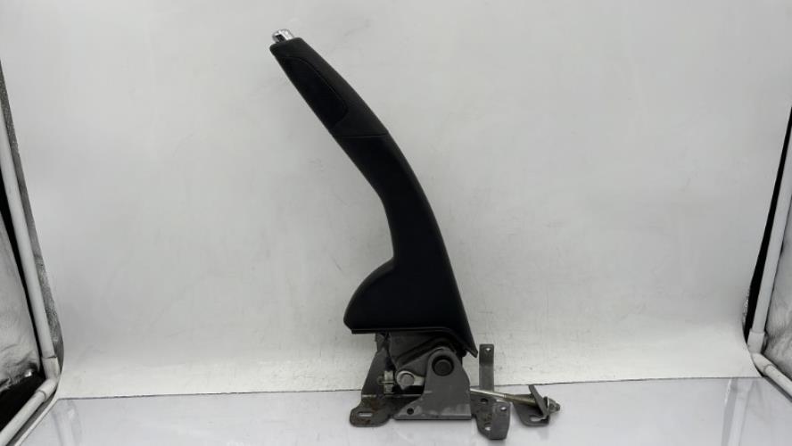 Levier frein à main RENAULT CLIO 4 PHASE 1 Essence