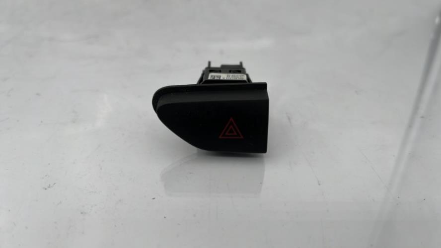 Bouton de warning RENAULT CAPTUR 1 PHASE 1 Diesel