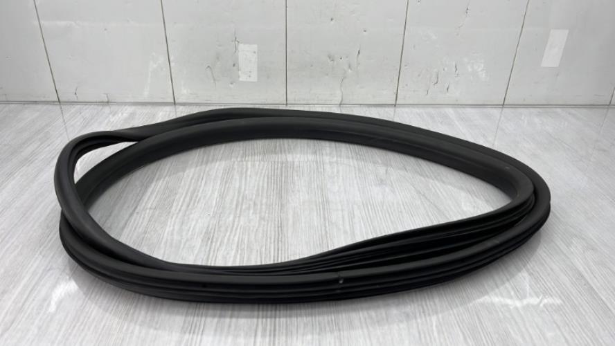 Joint de porte avant droite RENAULT CLIO 4 PHASE 1 Essence