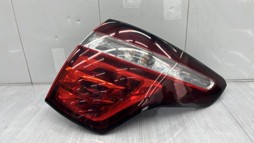 Feu arriere principal droit (feux) CITROEN C4 PICASSO 1 Diesel