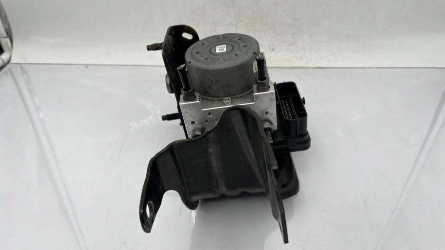 Bloc ABS (freins anti-blocage) PEUGEOT 208 1 PHASE 2 Essence