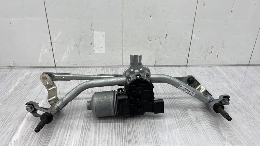 Moteur essuie glace avant PEUGEOT 208 1 PHASE 2 Essence