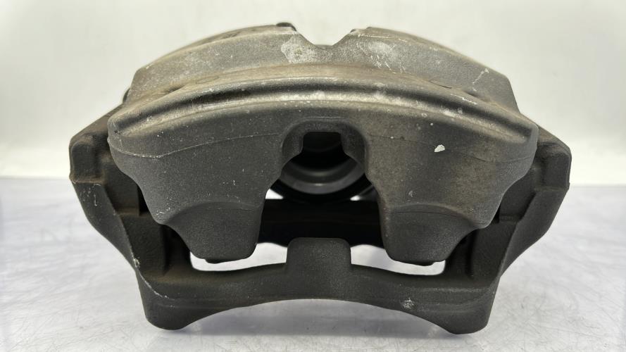 Etrier avant droit (freinage) MERCEDES CLASSE C 205 PHASE 1 Diesel