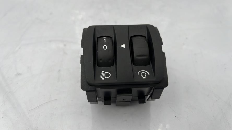 Commande de reglage hauteur de phare RENAULT ZOE 1 Electricité