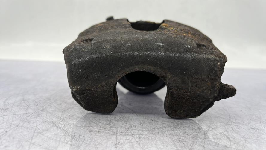 Etrier avant droit (freinage) VOLKSWAGEN POLO 5 PHASE 2 Diesel