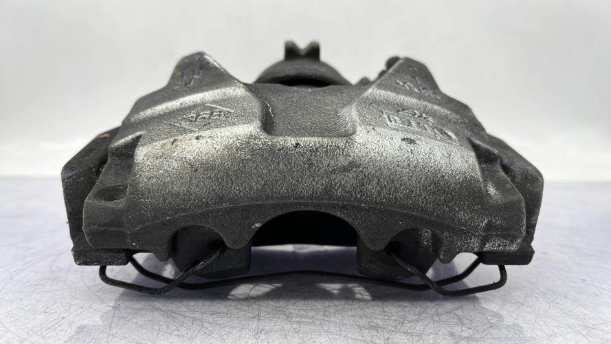 Etrier avant gauche (freinage) RENAULT CLIO 5 PHASE 1 Diesel/Hybride