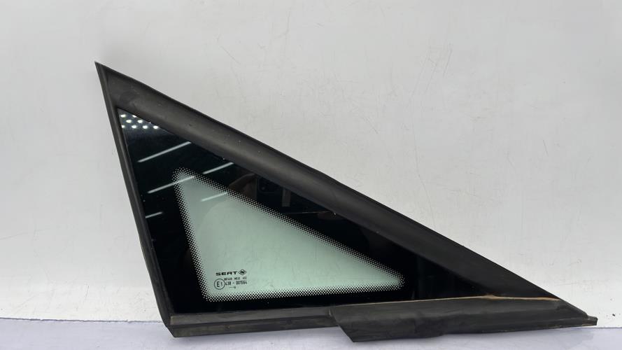 Custode avant droit SEAT IBIZA 4 PHASE 1 COUPE Diesel