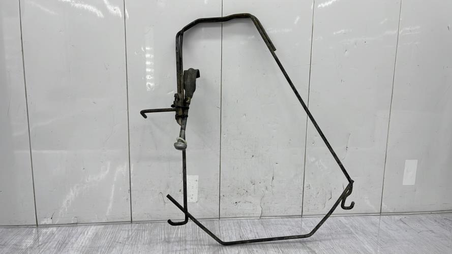 Panier roue de secours CITROEN SAXO PHASE 1 Essence