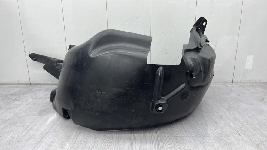 Pare boue arriere droit RENAULT LAGUNA 3 PHASE 1 COUPE Diesel