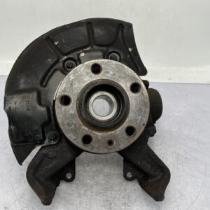 Fusee avant droit VOLKSWAGEN GOLF 4 Essence