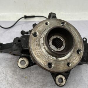 Fusee avant gauche RENAULT CLIO 4 PHASE 2 Diesel