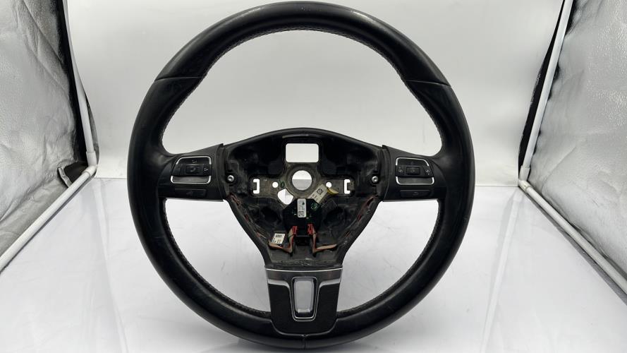 Volant VOLKSWAGEN TOURAN 2 Diesel