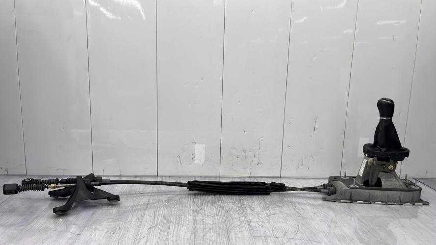 Levier de vitesses VOLKSWAGEN TOURAN 2 Diesel