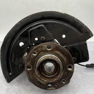 Fusee avant gauche RENAULT CLIO 4 PHASE 1 Essence