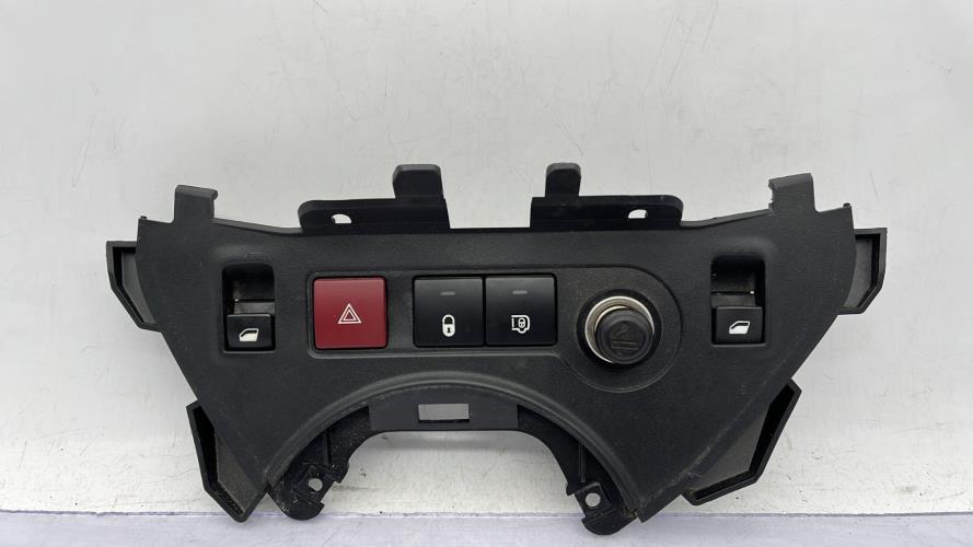 Bouton de warning CITROEN BERLINGO 2 PHASE 3 Diesel