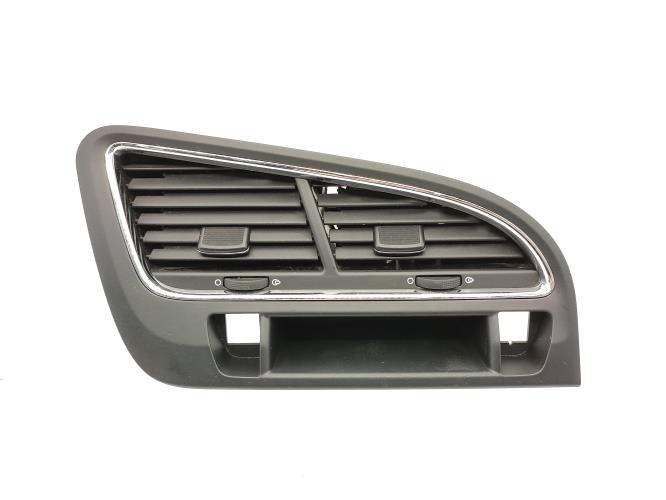 Aerateur tableau de bord PEUGEOT 5008 1 PHASE 1 Diesel