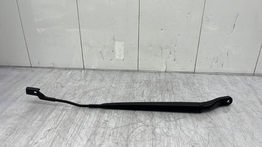 Bras essuie glace avant droit PEUGEOT 208 2 PHASE 1 Electricité