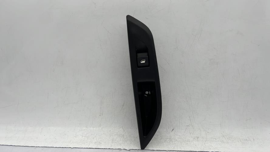 Interrupteur de leve vitre arriere gauche PEUGEOT 208 2 PHASE 1 Electricité